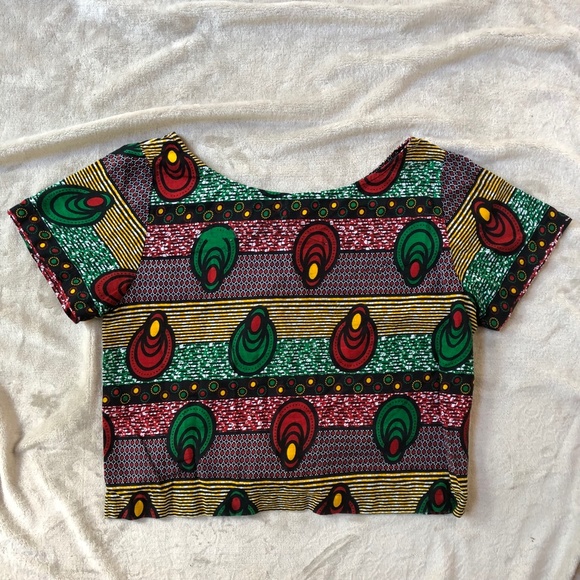 Fahari Bazaar Tanzanian Batik Printed Blouse Top - Picture 4 of 4